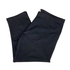 Forever 21 Women’s Black Capri Leggings